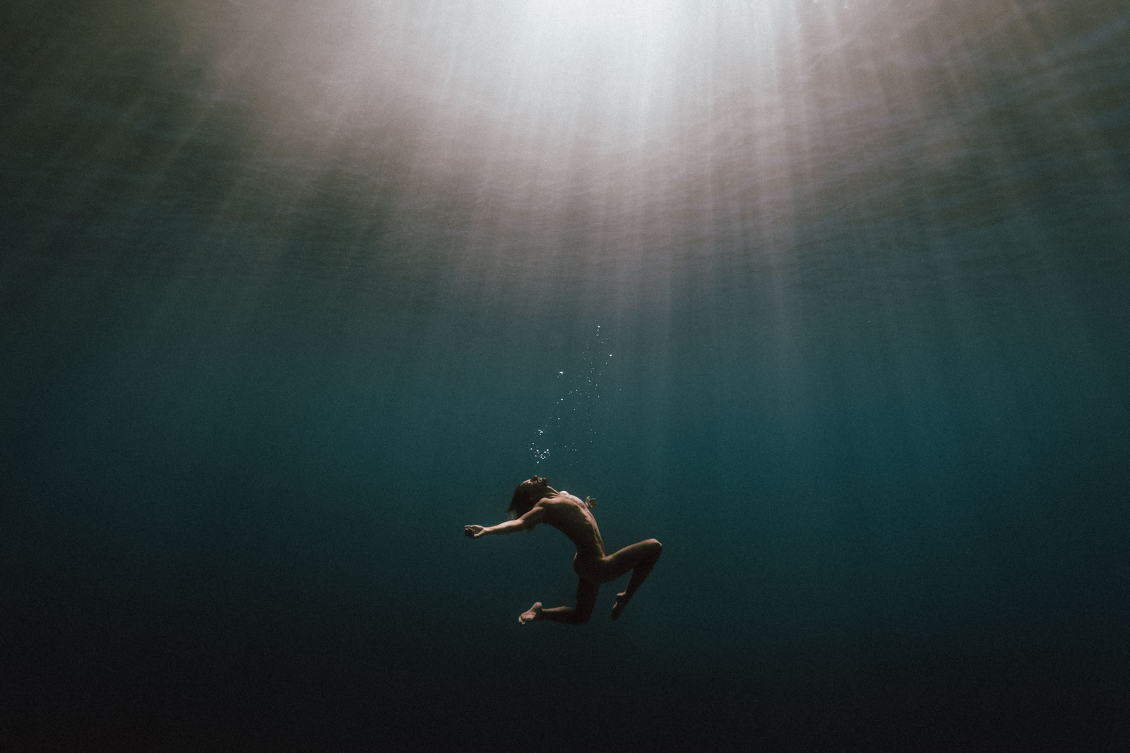 man portrait underwater 1 - Photographe aquatique